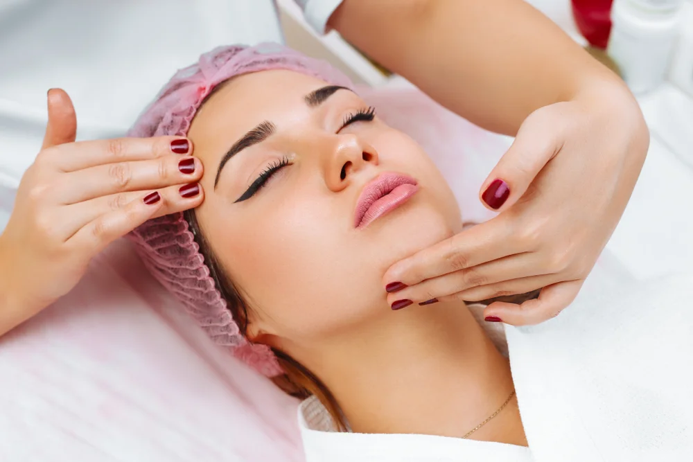 Youthologymedical_The_5_Best_Cosmetic_Treatments_For_Wintertime_In_Melville_NY