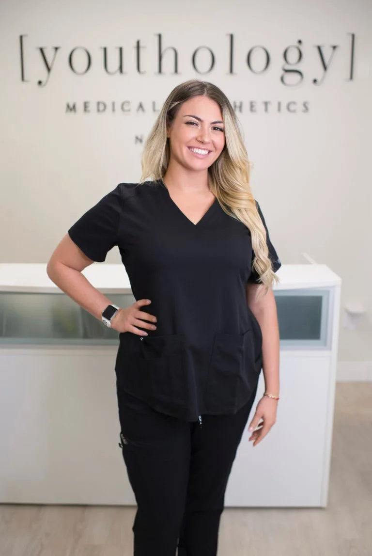 Youthologymedical_About_Team_CAROLINE_ARONSON_R_N_In_Melville_NY