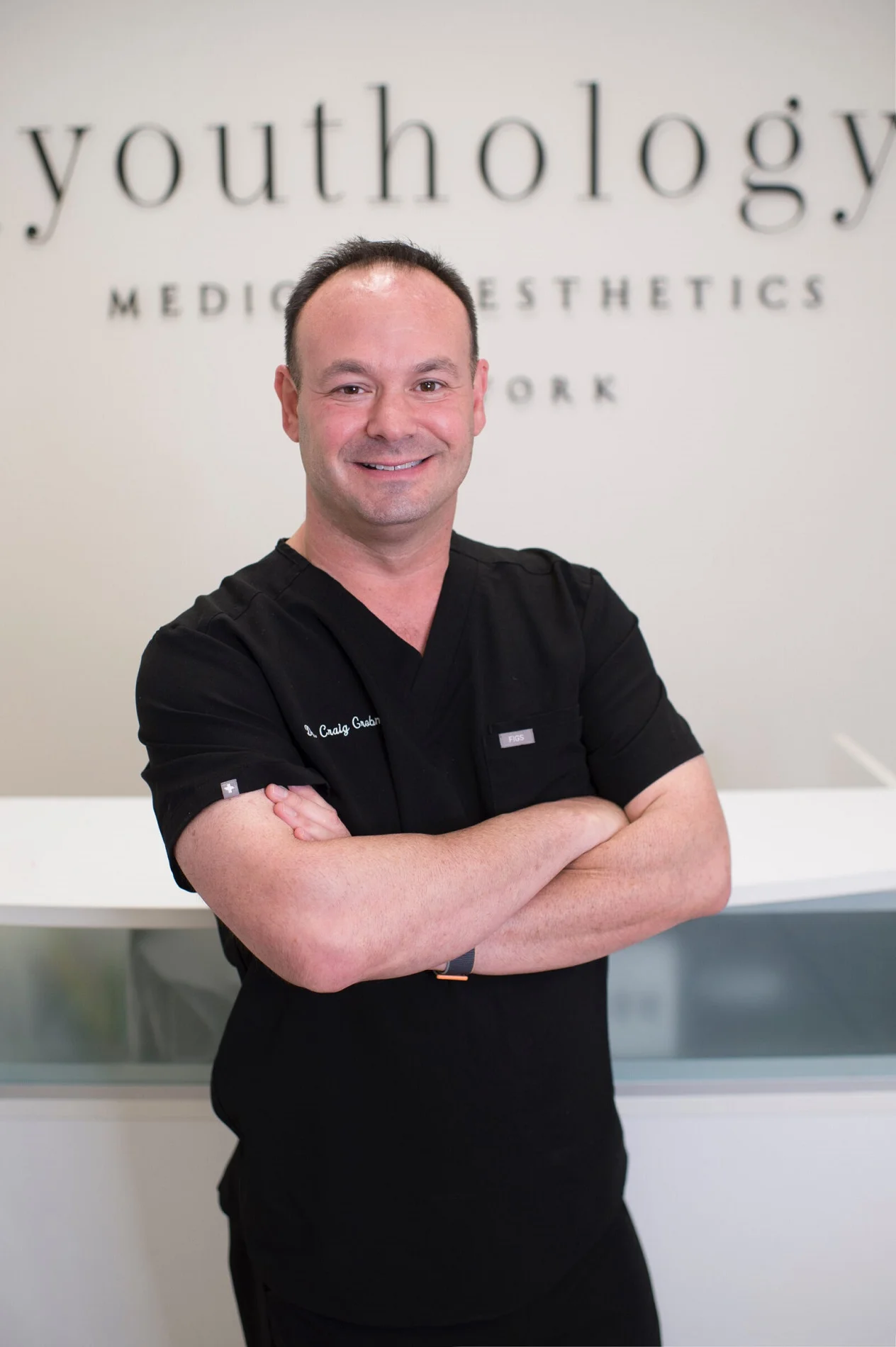 Youthologymedical_About_Team_DR_CRAIG_GROBMAN_In_Melville_NY